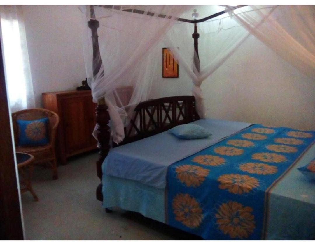 Villa Sea Sprays Hikkaduwa Ngoại thất bức ảnh