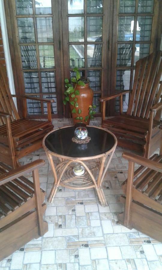Villa Sea Sprays Hikkaduwa Ngoại thất bức ảnh